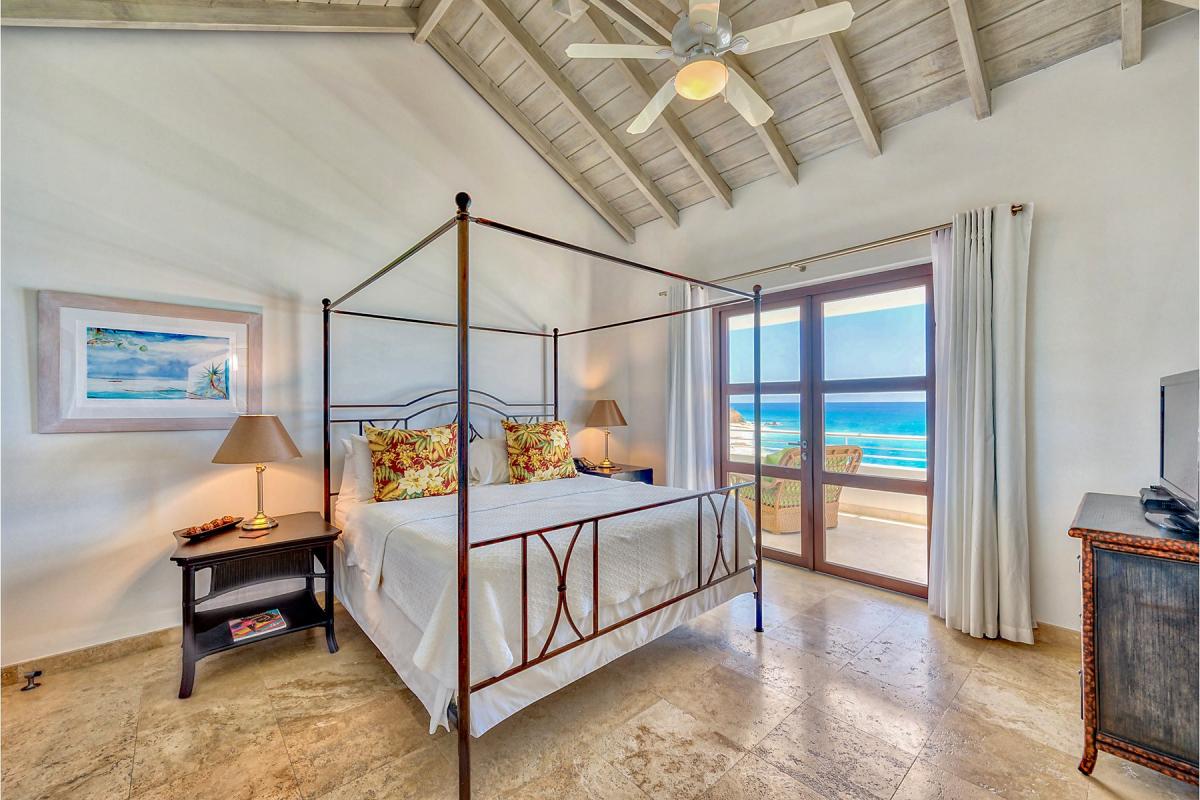 Pool Villa St Martin - The Bedroom 1